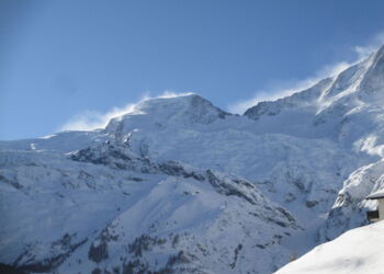 Blick auf den Alphubel im Winter in Saas-Fee